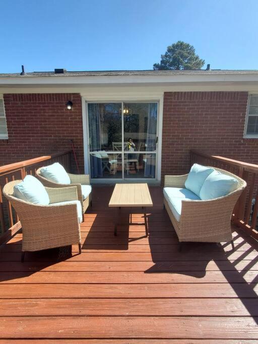 Updated Home Near Fort Jackson Columbia Exterior photo